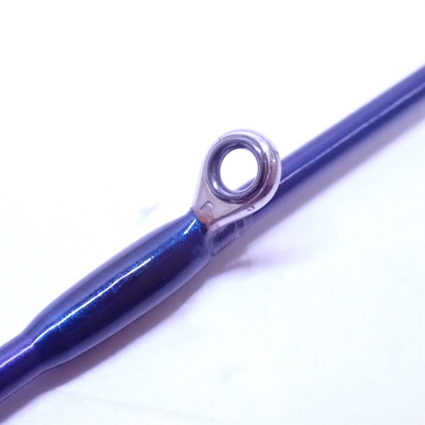 帆影３０－２１０